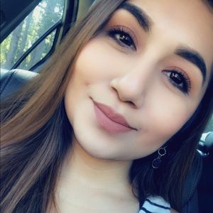 Meet your Posher, Carol